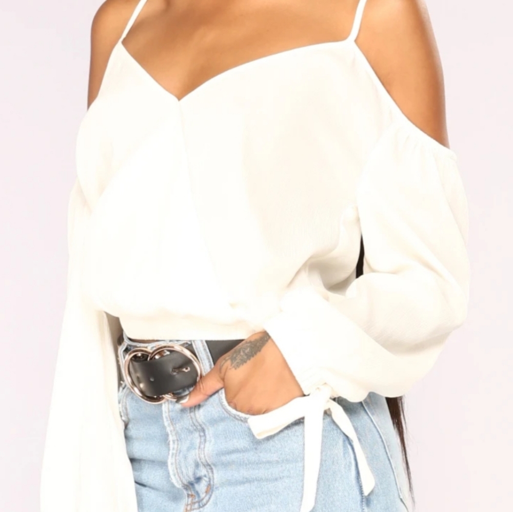 Ivory top - Picture 2 of 3